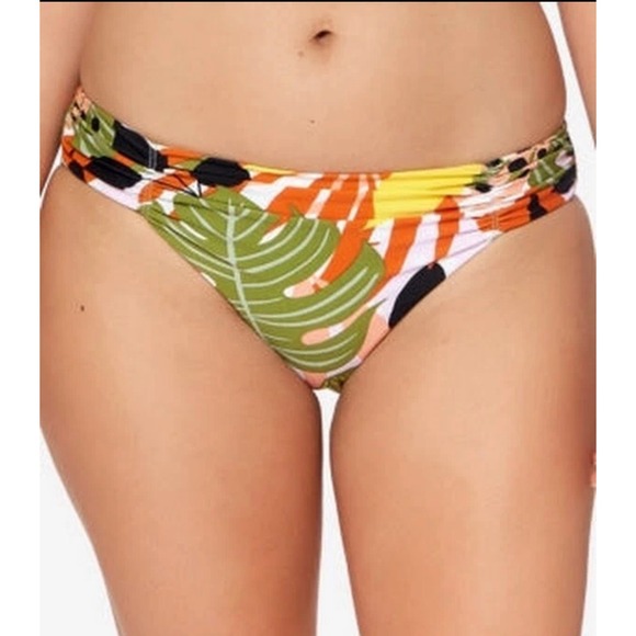 Bar III Other - Bar III Jungle Tropical Ruched Hipster Bikini Bottoms Multi Floral MBJT2827